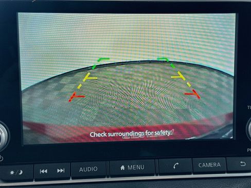 Used 2023 Nissan Sentra SR w/ Electronics Package FWD image 22