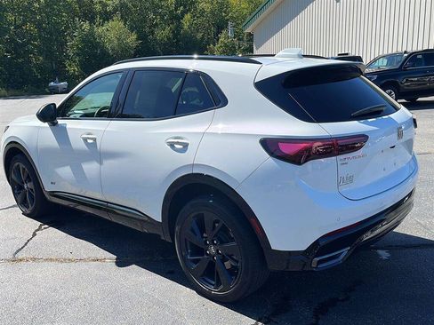 Used 2025 Buick Envision Sport Touring AWD/4WD image 6