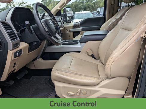 Used 2019 Ford F350 Lariat w/ Lariat Value Package AWD/4WD image 16