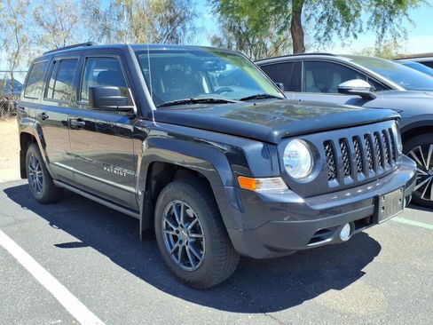 Used 2016 Jeep Patriot Sport FWD image 2