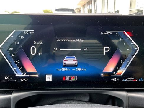 Certified 2024 BMW 330i Sedan w/ Premium Package image 25