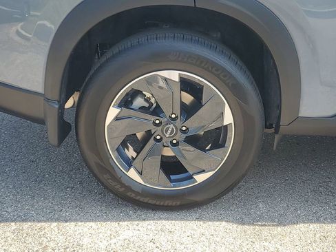 New 2026 Nissan Rogue SV image 5