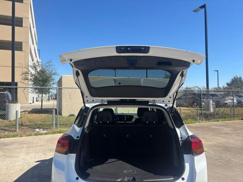 Used 2025 Buick Encore GX Preferred image 30