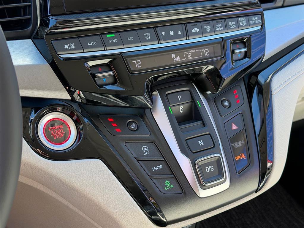 New 2027 Honda Odyssey Touring image 23