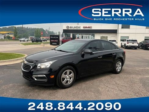 Used 2015 Chevrolet Cruze LT FWD image 1