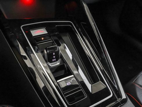New 2026 Volkswagen GTI SE FWD image 31