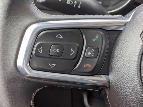 Used 2023 Jeep Wrangler Unlimited Sahara AWD/4WD image 26