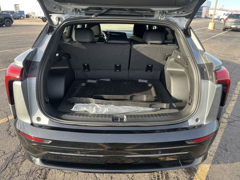 Used 2025 Chevrolet Blazer EV RS image 19