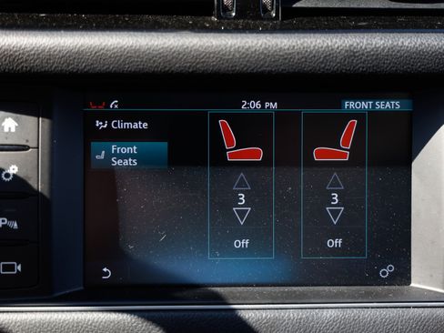 Used 2018 Jaguar XF Prestige image 36