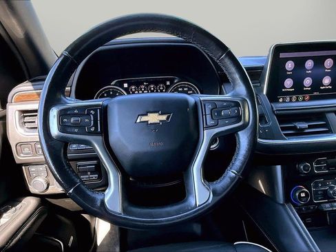 Used 2021 Chevrolet Tahoe Premier w/ Premium Package AWD/4WD image 11