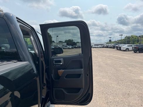 Used 2018 Chevrolet Silverado 1500 LTZ w/ Sport Package AWD/4WD image 30