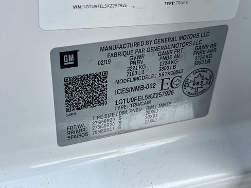 Used 2019 GMC Sierra 1500 Denali w/ Technology Package AWD/4WD image 29