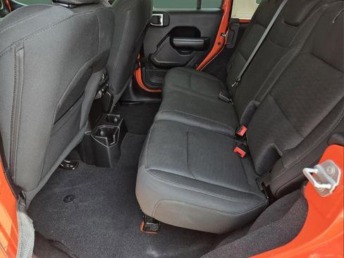 Used 2020 Jeep Wrangler Unlimited Sport S AWD/4WD image 7