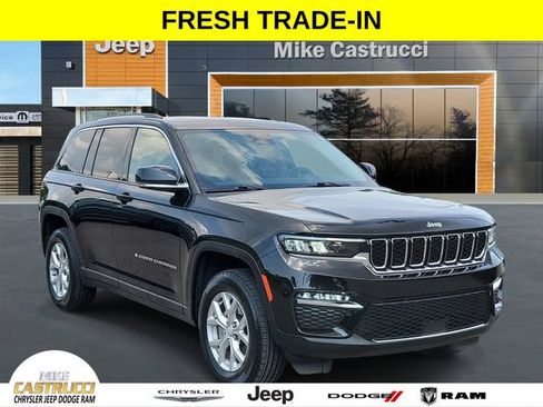 Used 2023 Jeep Grand Cherokee Limited AWD/4WD image 1