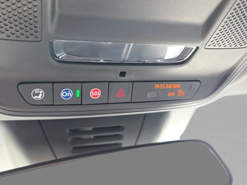 Used 2026 Chevrolet Equinox EV LT w/ LPO, All-Weather Mat Package AWD/4WD image 30
