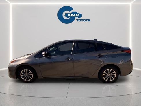 Used 2019 Toyota Prius Limited w/ Premium Convenience Package FWD image 8