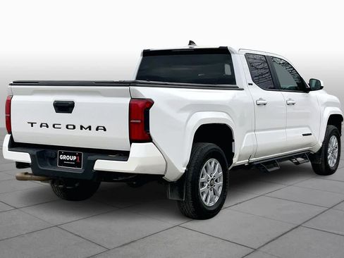 Used 2024 Toyota Tacoma SR5 image 12