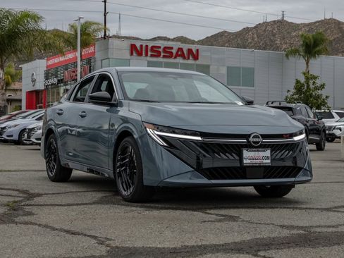 New 2026 Nissan Sentra SR w/ Floor Mat Package image 2