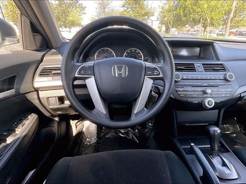 Used 2009 Honda Accord LX image 5