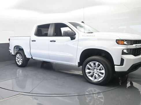 Used 2022 Chevrolet Silverado 1500 Custom RWD image 8