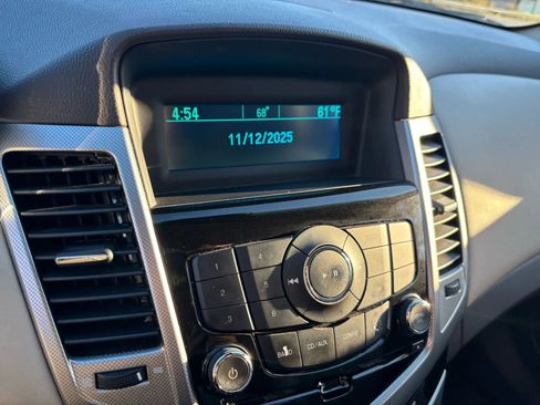 Used 2012 Chevrolet Cruze LTZ image 24