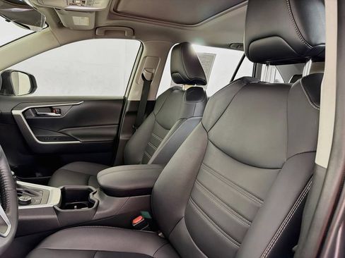 Used 2023 Toyota RAV4 XLE Premium AWD/4WD image 34