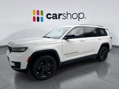 Used 2023 Jeep Grand Cherokee L Laredo