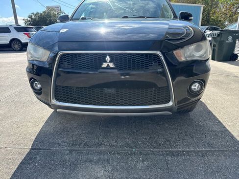 Used 2010 Mitsubishi Outlander XLS image 17