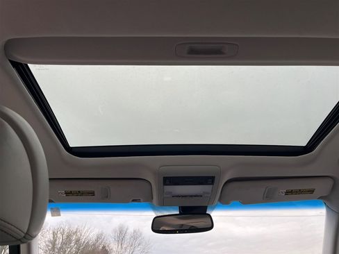 Used 2014 Lexus LS 460 image 10