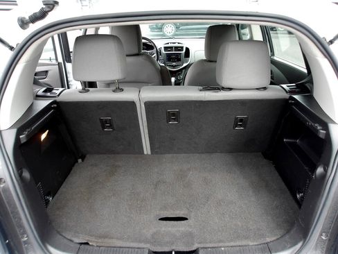 Used 2020 Chevrolet Sonic LT image 11