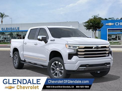 New 2026 Chevrolet Silverado 1500 High Country w/ Technology Package AWD/4WD image 7