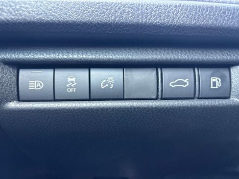 Used 2026 Toyota Camry SE w/ Convenience Package FWD image 18