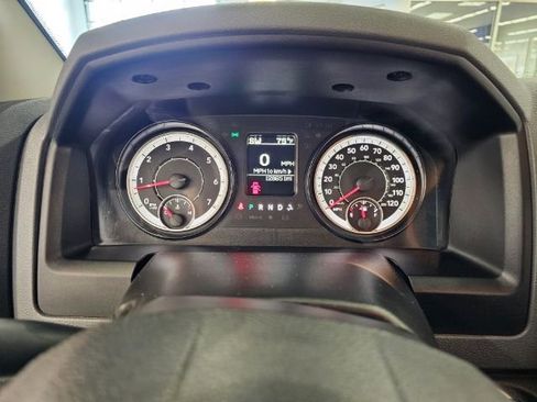 Used 2019 RAM 1500 Classic SLT image 13