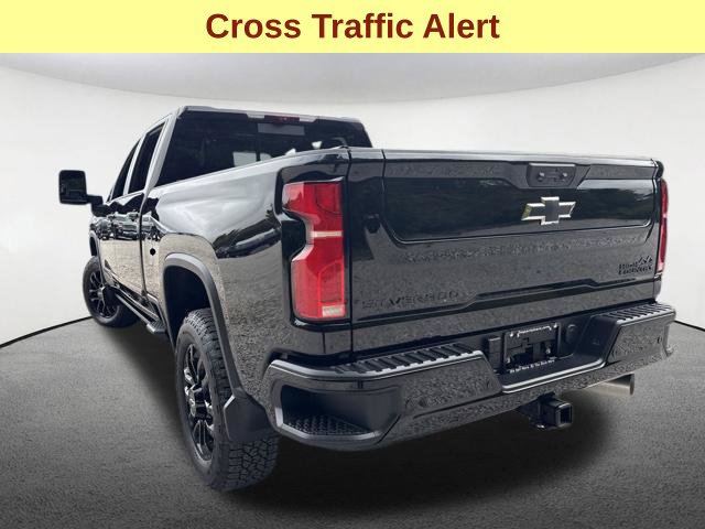 Used 2025 Chevrolet Silverado 2500 High Country w/ High Country Premium Package AWD/4WD image 10