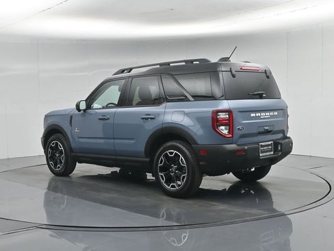 Used 2025 Ford Bronco Sport Outer Banks w/ Outer Banks Tech Package+ AWD/4WD image 7