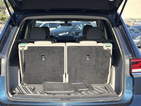 Used 2022 Volkswagen Atlas SE w/ Panoramic Sunroof Package image 27