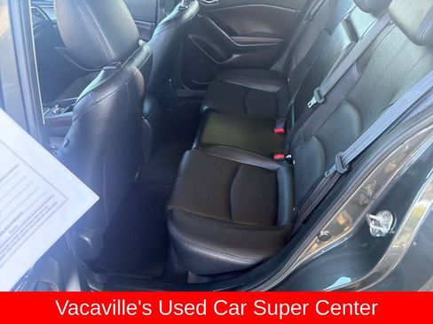 Used 2017 MAZDA MAZDA3 Grand Touring FWD image 23