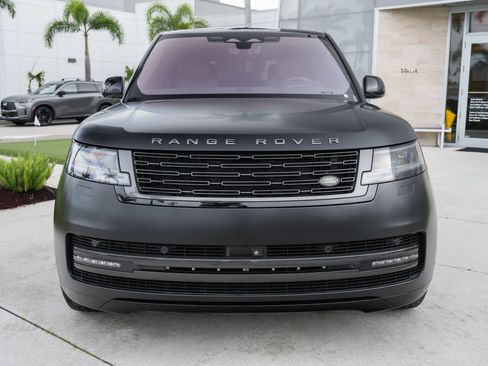 Used 2023 Land Rover Range Rover SE AWD/4WD image 5