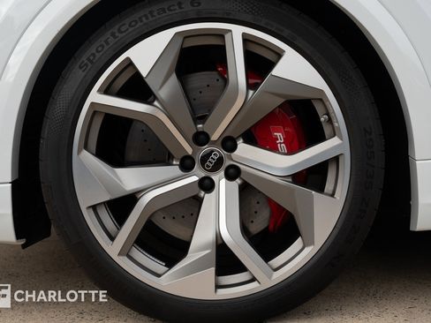 Used 2024 Audi RS Q8 image 10