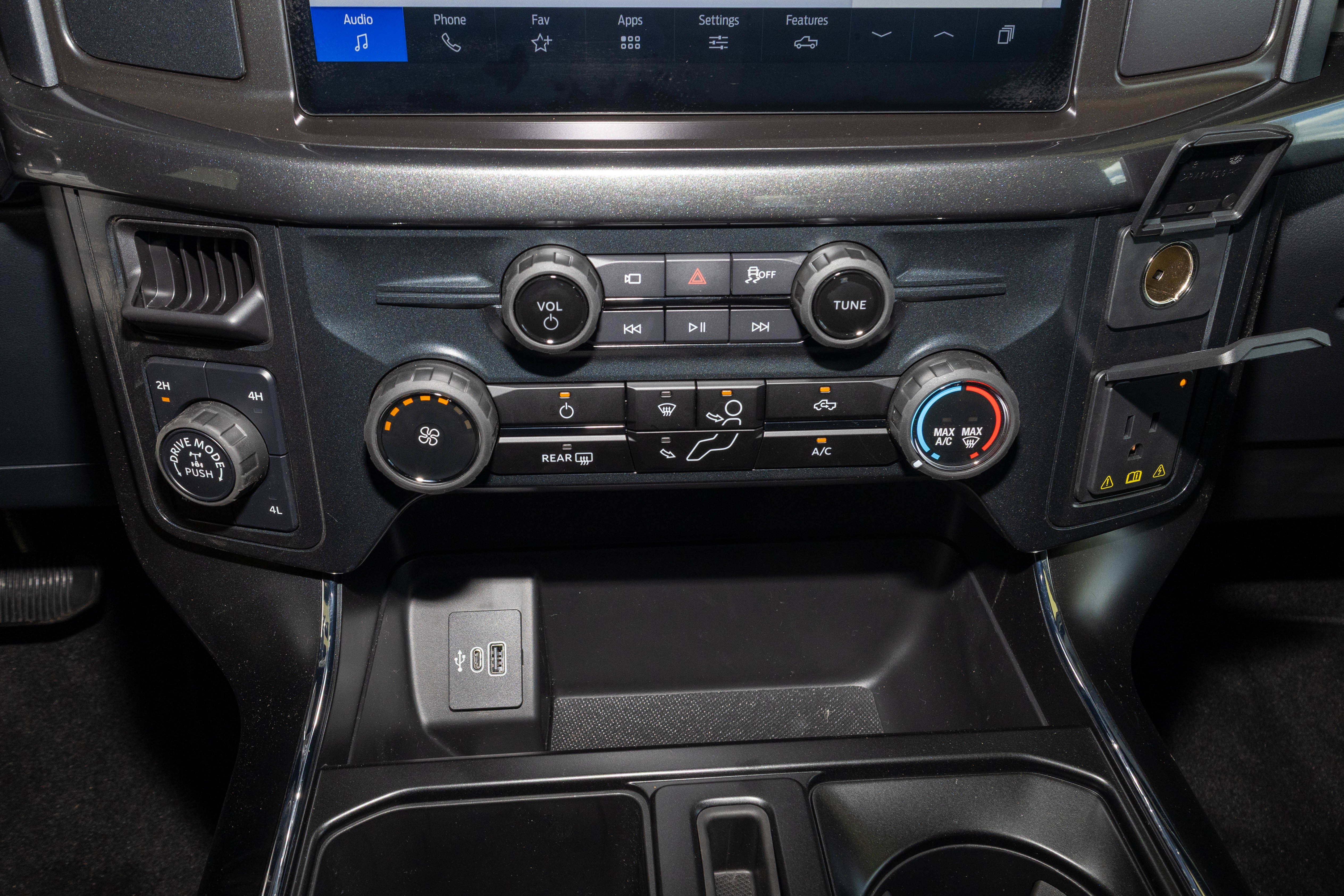New 2026 Ford F150 STX w/ F-150 LOBO Package AWD/4WD image 16