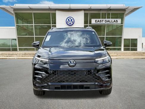 New 2026 Volkswagen Tiguan SE R-Line FWD image 5