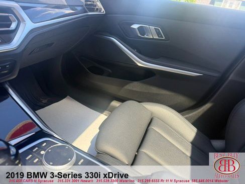 Used 2019 BMW 330i xDrive Sedan w/ Premium Package AWD/4WD image 19