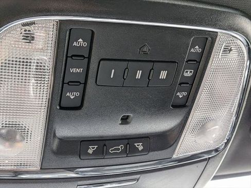 Certified 2021 Jeep Grand Cherokee Overland AWD/4WD image 22