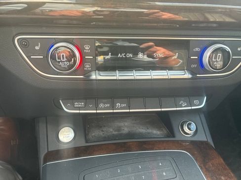 Used 2018 Audi Q5 2.0T Premium AWD/4WD image 16