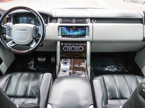 Used 2017 Land Rover Range Rover Long Wheelbase Autobiography image 12