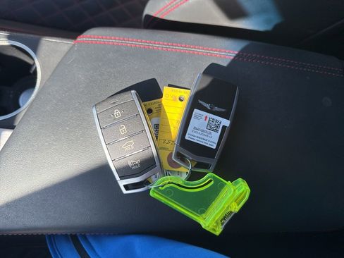 Used 2020 Genesis G70 3.3T w/ Sport Package image 25