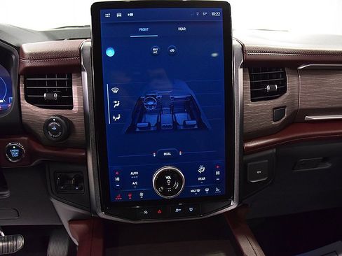 Used 2024 Ford Expedition Max Limited image 26