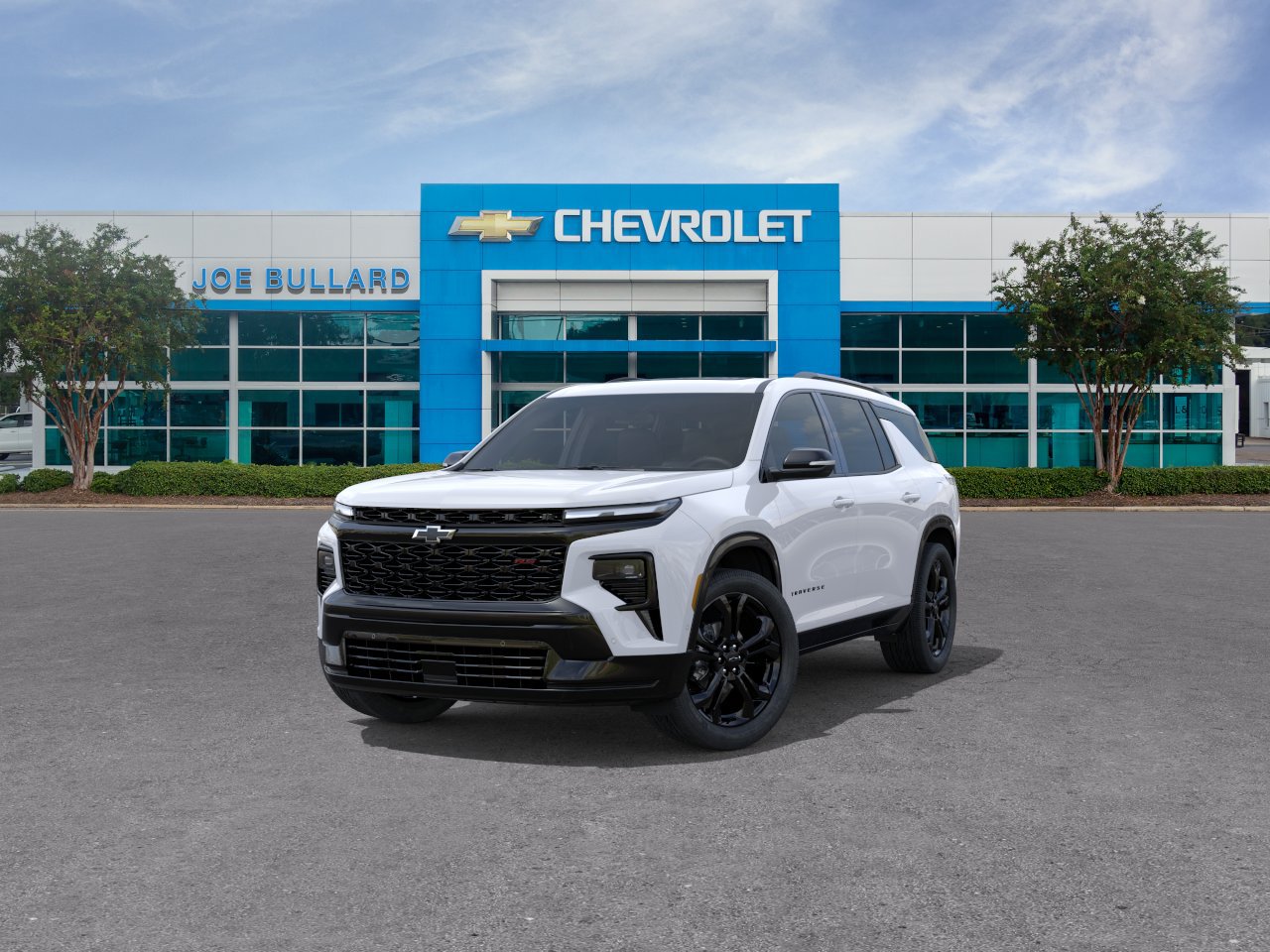 New 2027 Chevrolet Traverse RS w/ LPO, Floor Liner Package FWD image 8
