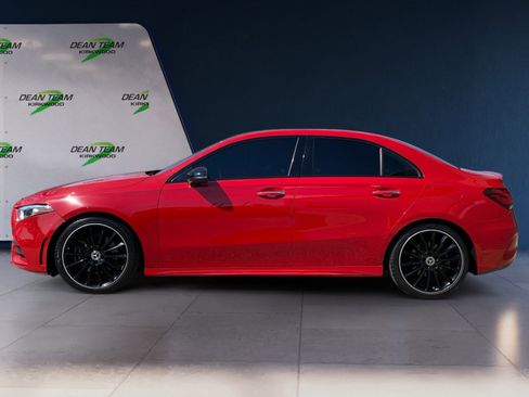 Used 2019 Mercedes-Benz A 220 4MATIC image 4