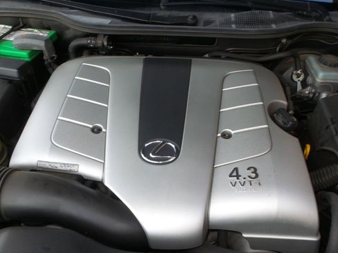 Used 2004 Lexus LS 430 image 68